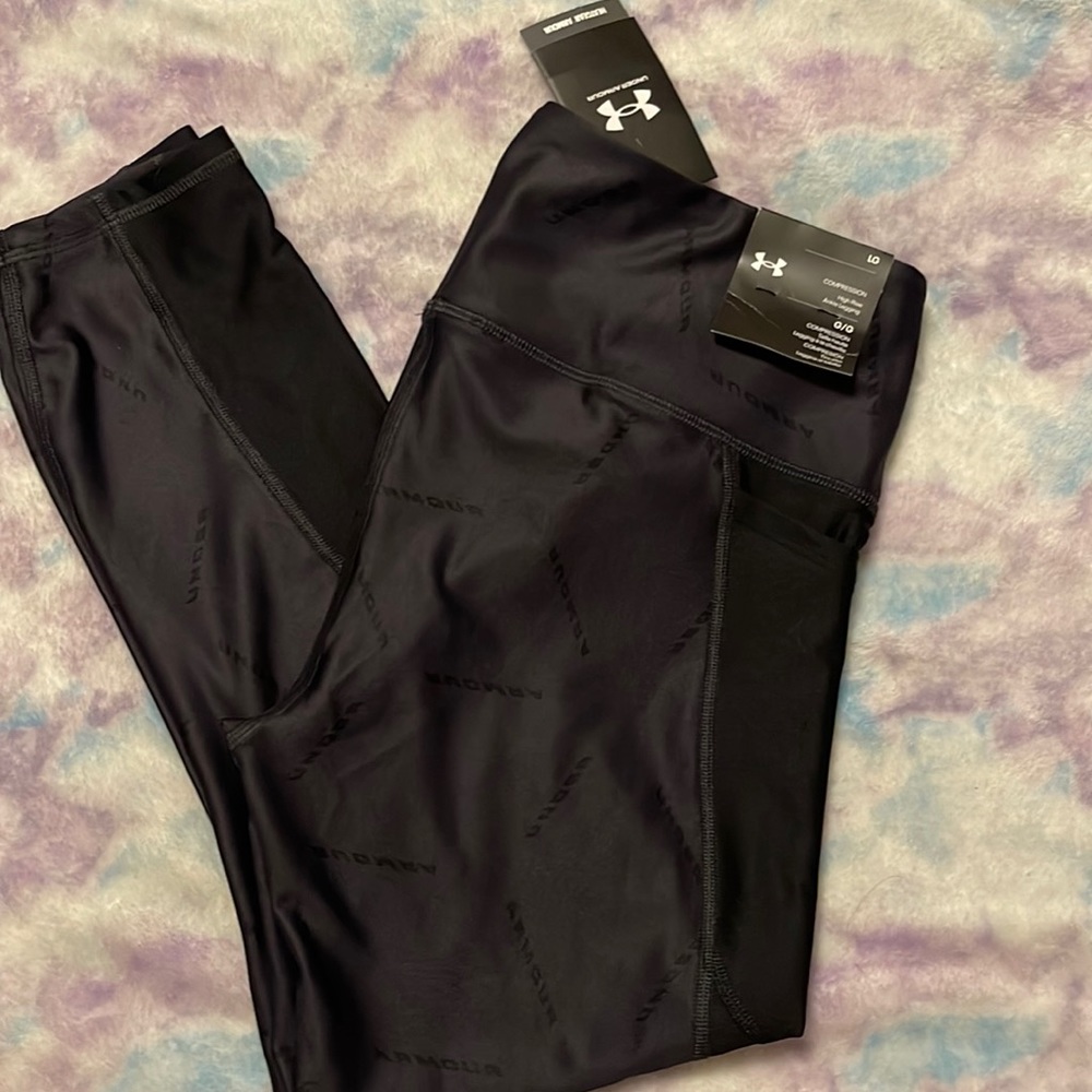 NWT under armour high rise compression ankle legging size large